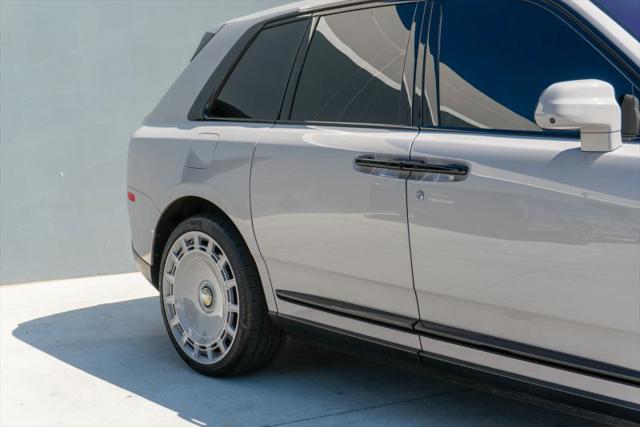 2022 Rolls-Royce Cullinan Base