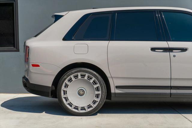 2022 Rolls-Royce Cullinan Base