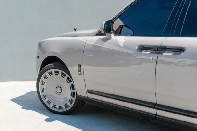 2022 Rolls-Royce Cullinan Base