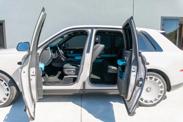 2022 Rolls-Royce Cullinan Base