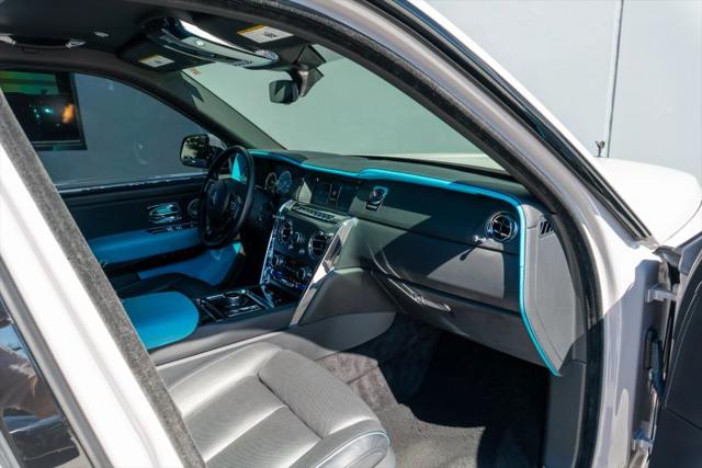 2022 Rolls-Royce Cullinan Base