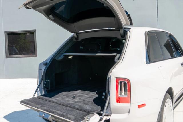 2022 Rolls-Royce Cullinan Base