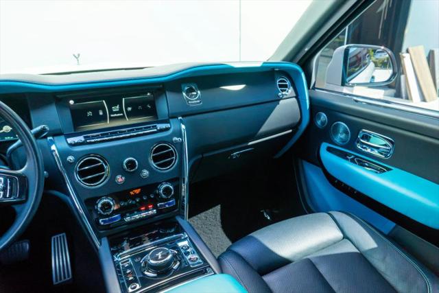 2022 Rolls-Royce Cullinan Base