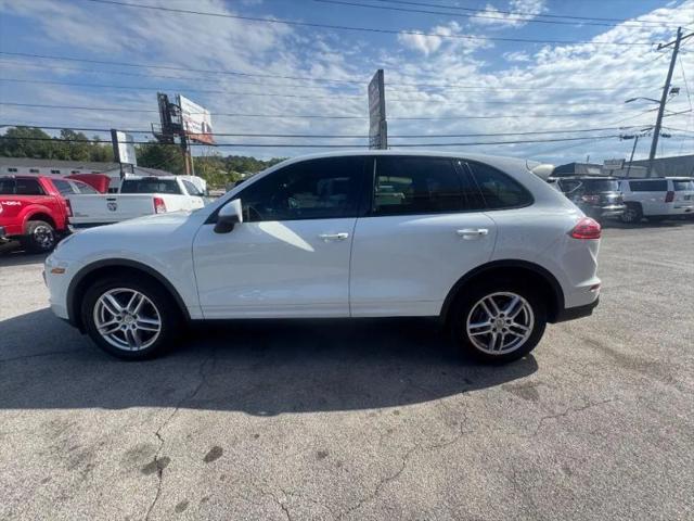 2018 Porsche Cayenne Platinum Edition