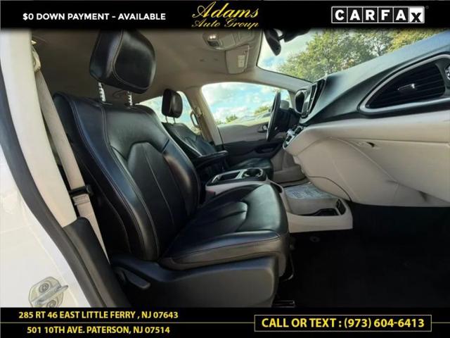 2023 Chrysler Pacifica Touring L