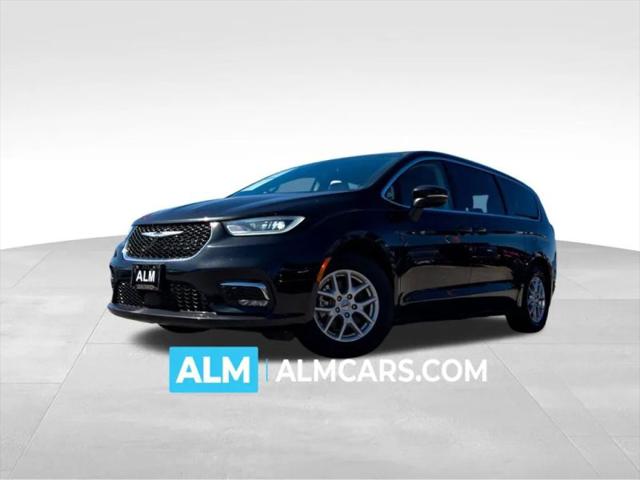 2023 Chrysler Pacifica Touring L for sale in Bogart, GA