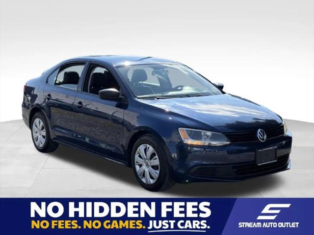 2011 Volkswagen Jetta 2.0L S for sale in Amityville, NY