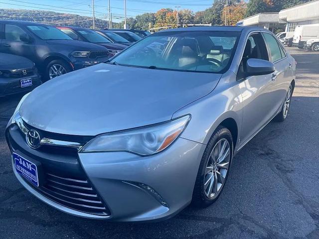 2015 Toyota Camry XLE for sale in Naugatuck, CT