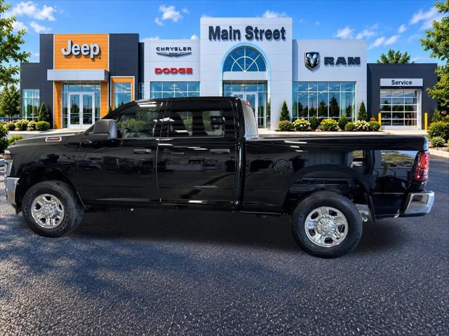 2026 Ram 2500 Tradesman Crew Cab 4x4 64 Box