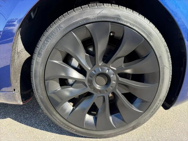 2021 Tesla Model 3 Standard Range Plus Rear-Wheel Drive