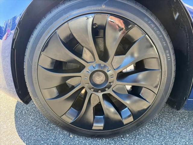 2021 Tesla Model 3 Standard Range Plus Rear-Wheel Drive