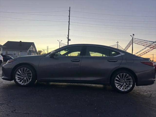 2021 Lexus ES 250 Luxury