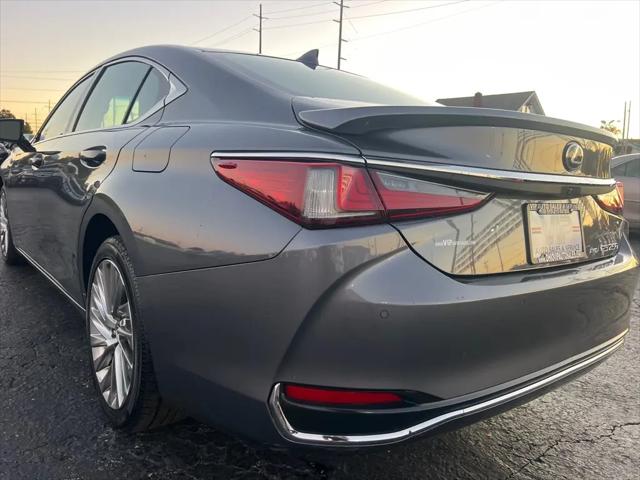 2021 Lexus ES 250 Luxury