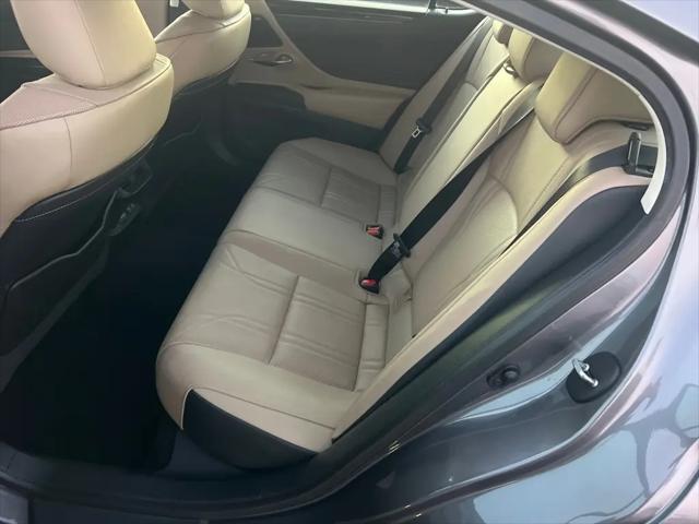 2021 Lexus ES 250 Luxury