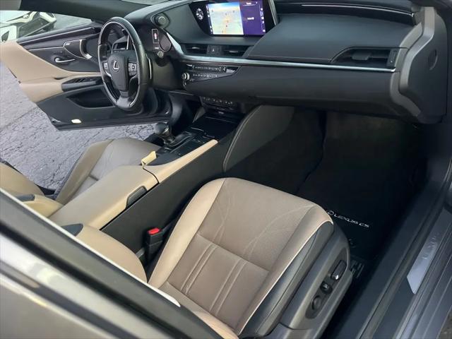 2021 Lexus ES 250 Luxury