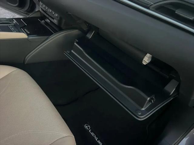 2021 Lexus ES 250 Luxury
