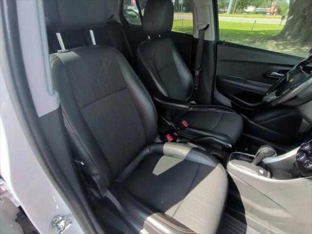 2020 Chevrolet Trax FWD LT