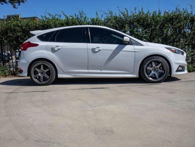 2016 Ford Focus ST