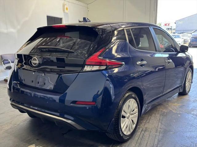 2025 Nissan LEAF S