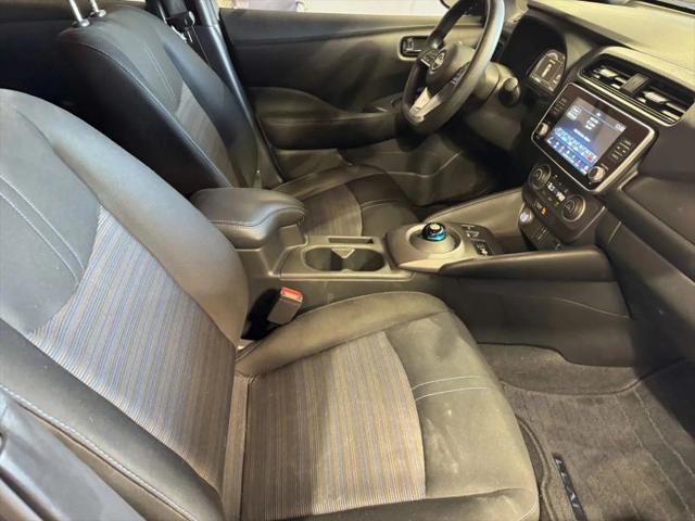 2025 Nissan LEAF S