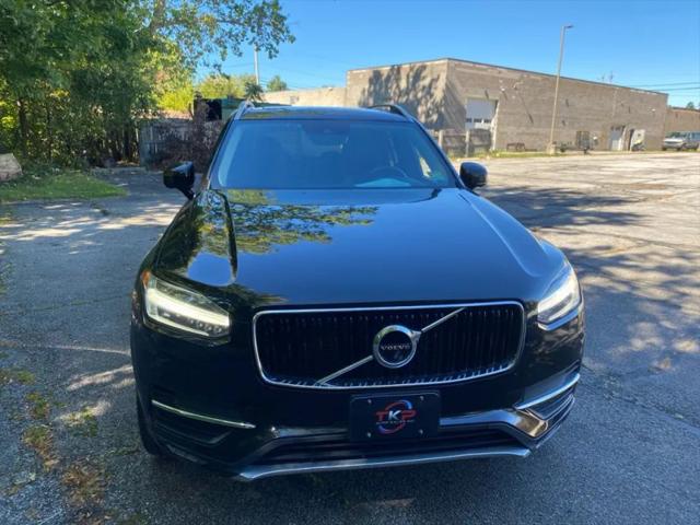 2017 Volvo XC90 T6 Momentum