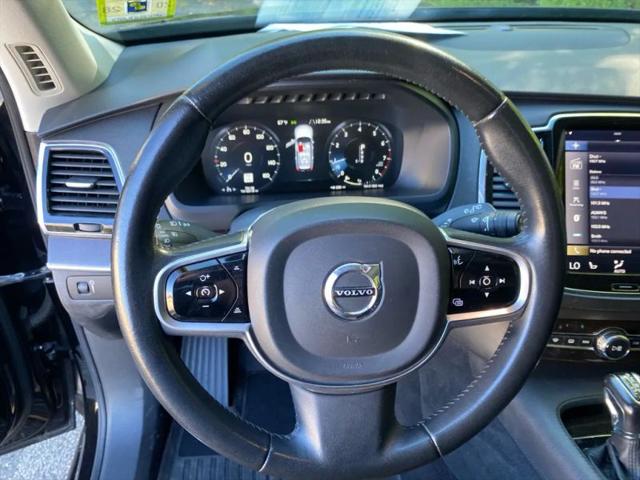 2017 Volvo XC90 T6 Momentum
