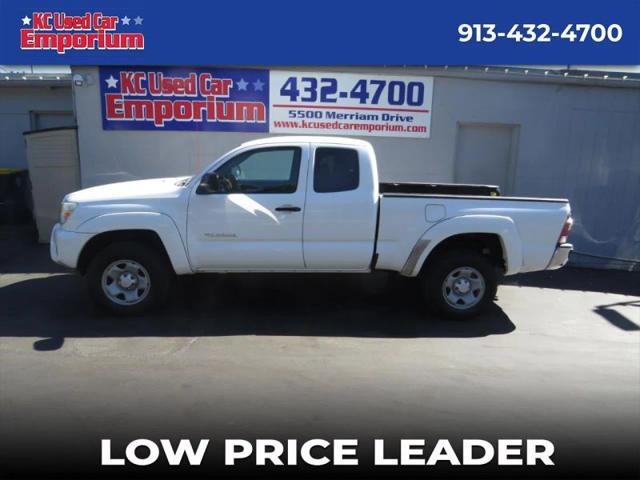 2013 Toyota Tacoma PreRunner for sale in Merriam, KS