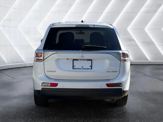 2014 Mitsubishi Outlander SE