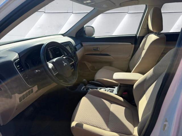 2014 Mitsubishi Outlander SE