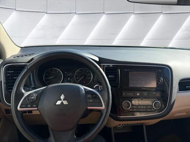 2014 Mitsubishi Outlander SE