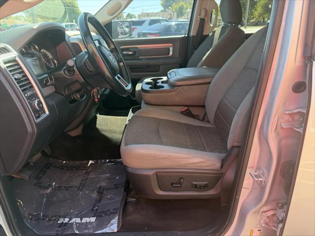 2017 Ram 1500 Big Horn Crew Cab 4x4 57 Box