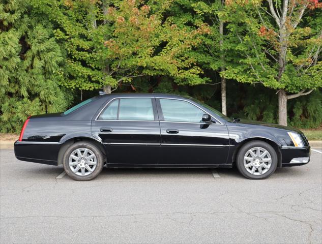 2011 Cadillac DTS Premium Collection