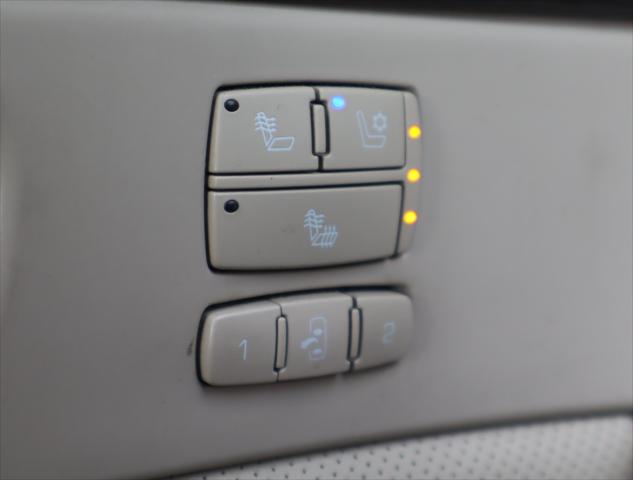 2011 Cadillac DTS Premium Collection