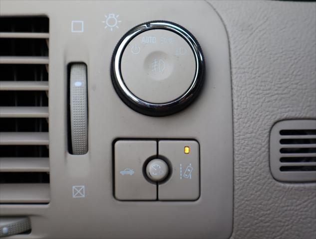 2011 Cadillac DTS Premium Collection