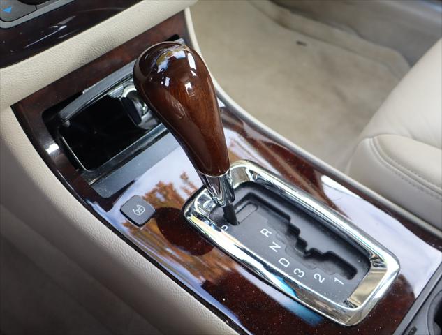 2011 Cadillac DTS Premium Collection