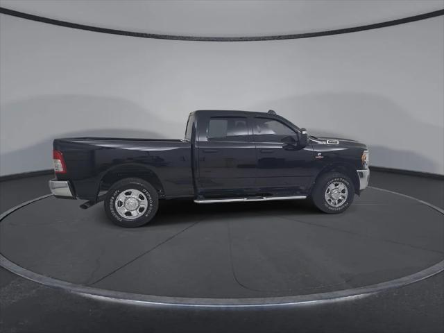 2024 Ram 3500 Tradesman Crew Cab 4x4 64 Box