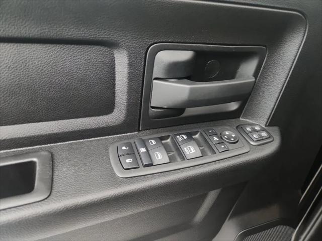 2024 Ram 3500 Tradesman Crew Cab 4x4 64 Box