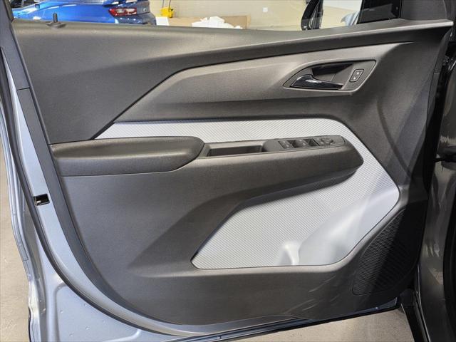 2027 Chevrolet Bolt LT FWD