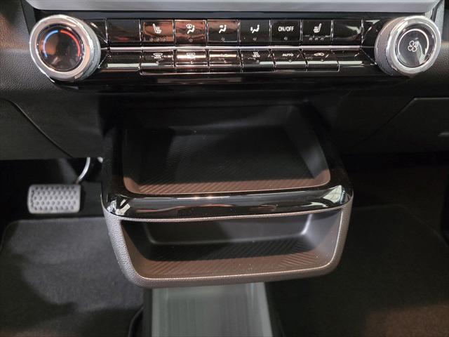 2027 Chevrolet Bolt LT FWD