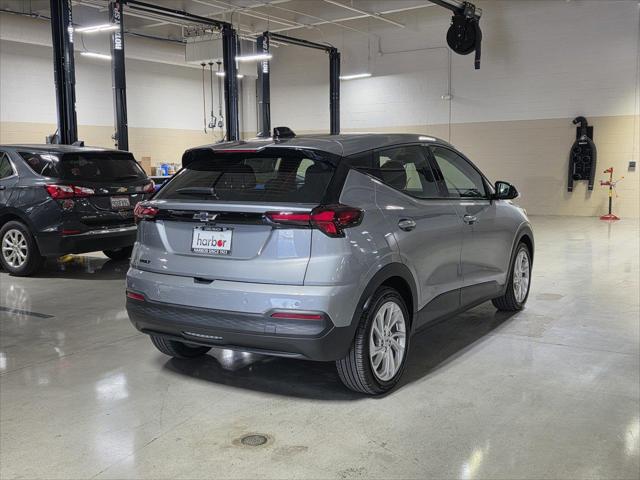 2027 Chevrolet Bolt LT FWD