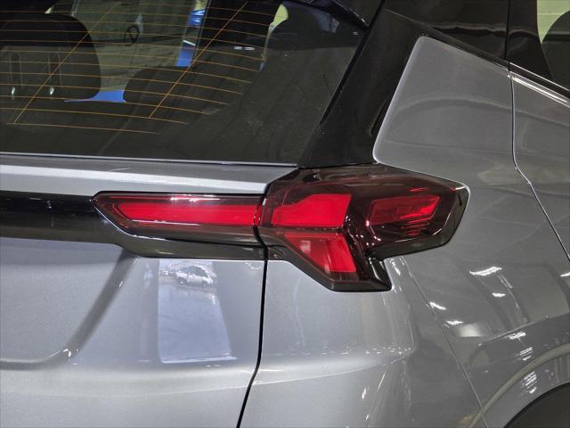 2027 Chevrolet Bolt LT FWD