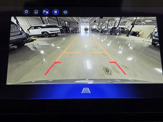 2027 Chevrolet Bolt LT FWD