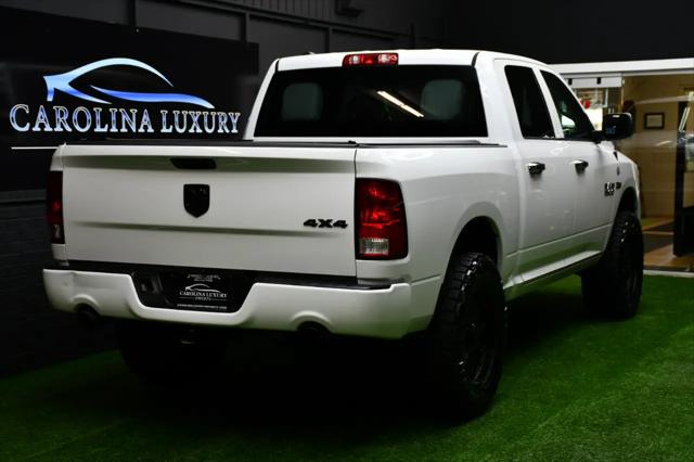 2017 Ram 1500 Express Crew Cab 4x4 57 Box