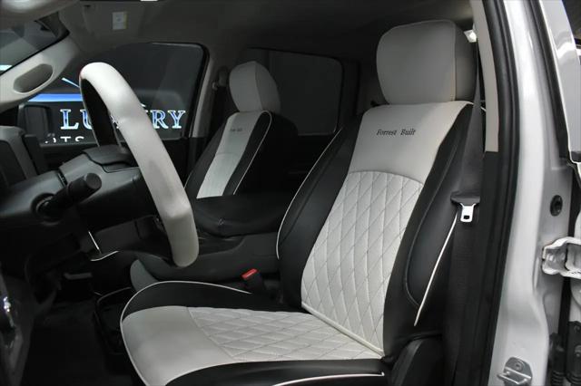 2017 Ram 1500 Express Crew Cab 4x4 57 Box