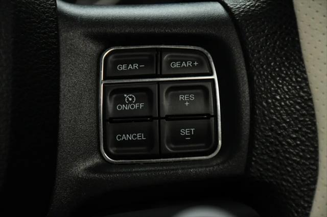 2017 Ram 1500 Express Crew Cab 4x4 57 Box