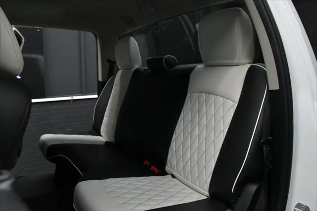 2017 Ram 1500 Express Crew Cab 4x4 57 Box