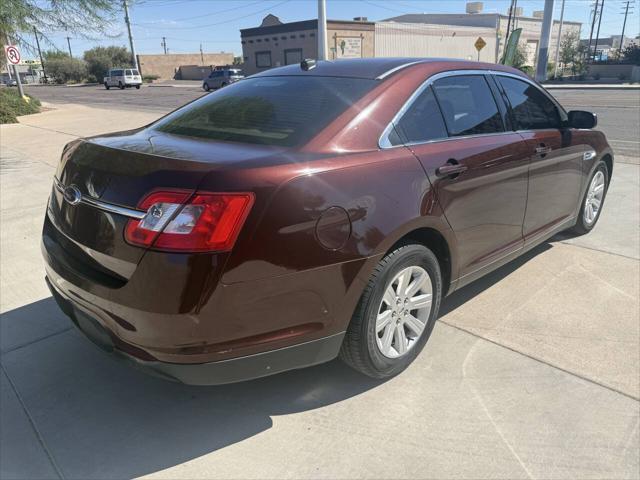 2010 Ford Taurus SE