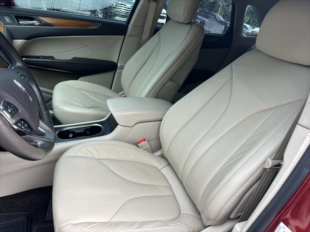 2017 Lincoln MKC Select