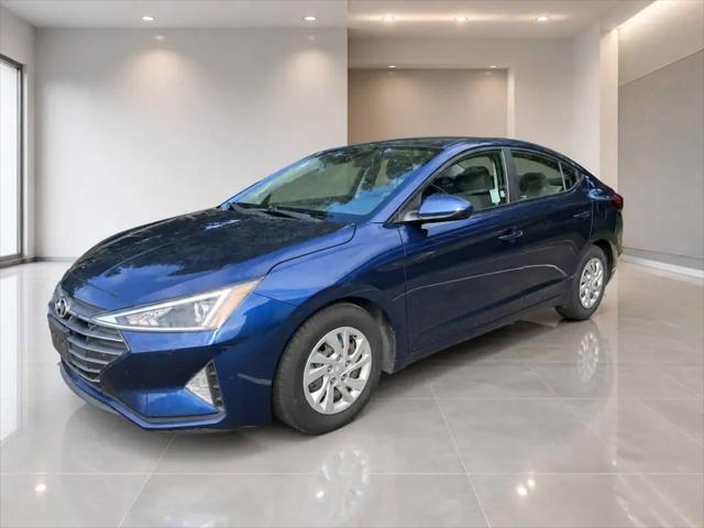 2020 Hyundai Elantra SE for sale in Golden Valley, MN