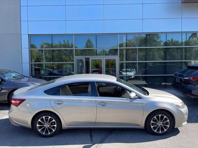2016 Toyota Avalon XLE for sale in Indianapolis, IN